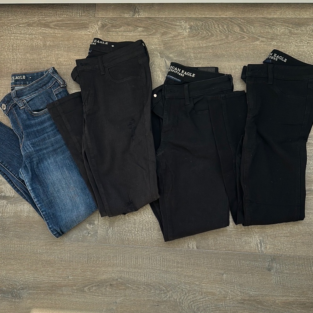 Bundle: American Eagle Outfitters Women's Skinny Jeans (3-size 6, 1-size 4)